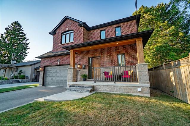 7659 Watson Street, House detached with 4 bedrooms, 3 bathrooms and 6 parking in Niagara Falls ON | Image 4