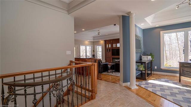 1408 Rabbitwood Court, House detached with 4 bedrooms, 2 bathrooms and 12 parking in North Middlesex ON | Image 5