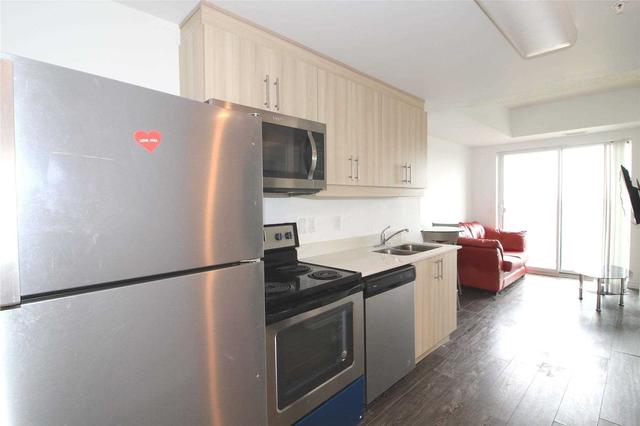 8802 - 158 King St N, Condo with 1 bedrooms, 1 bathrooms and 0 parking in Waterloo ON | Image 2
