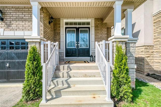 2465 North Ridge Trail, House detached with 4 bedrooms, 2 bathrooms and 4 parking in Oakville ON | Image 3