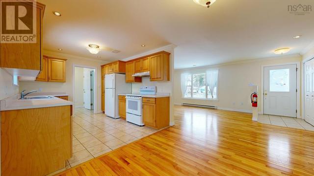 106 Orchard Street, House detached with 4 bedrooms, 2 bathrooms and null parking in Berwick NS | Image 10