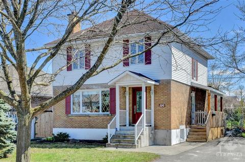596 Wolffdale Crescent, House detached with 3 bedrooms, 2 bathrooms and 3 parking in Ottawa ON | Card Image
