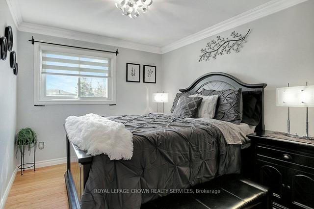 1224 Michael Cres, House detached with 3 bedrooms, 2 bathrooms and 5 parking in Cambridge ON | Image 15