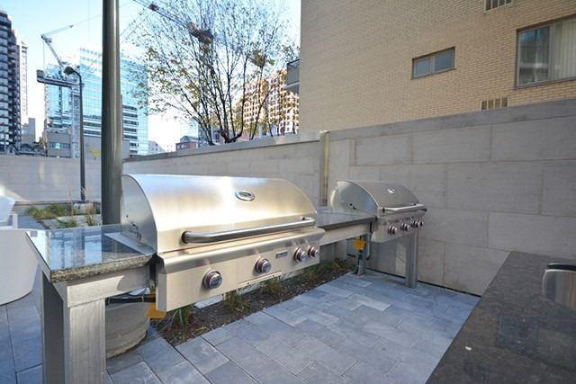 2812 - 45 Charles St E, Condo with 2 bedrooms, 2 bathrooms and 1 parking in Toronto ON | Image 13