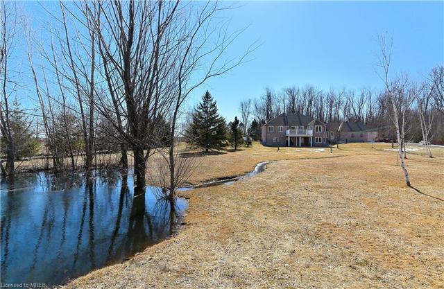9176 Halton Erin Townline Road, House detached with 5 bedrooms, 2 bathrooms and 13 parking in Erin ON | Image 37