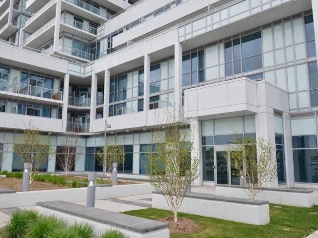 605 - 65 Speers Rd, Condo with 2 bedrooms, 1 bathrooms and 2 parking in Oakville ON | Image 3