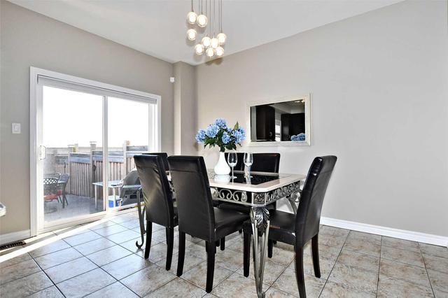 49 Zachary Pl, House attached with 3 bedrooms, 4 bathrooms and 4 parking in Vaughan ON | Image 10