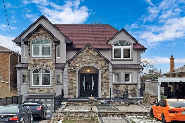 60 Rosemount Dr, House detached with 5 bedrooms, 7 bathrooms and 4 parking in Toronto ON | Image 1
