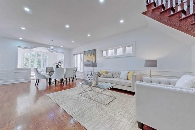 18 Commonwealth Ave, House detached with 5 bedrooms, 5 bathrooms and 6 parking in Toronto ON | Image 30