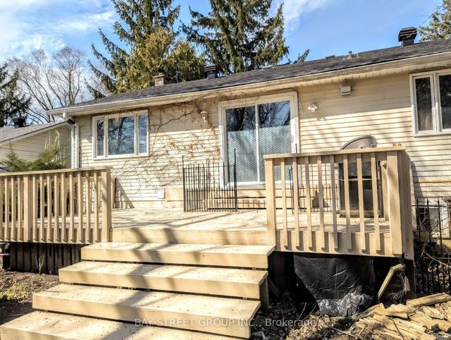 912 Janette St N, House detached with 3 bedrooms, 2 bathrooms and 6 parking in Newmarket ON | Image 29