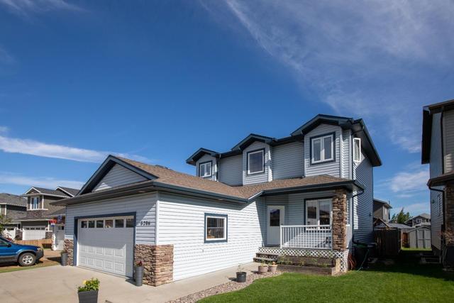 5206 33 Avenue, House detached with 4 bedrooms, 3 bathrooms and 2 parking in Camrose County AB | Image 7