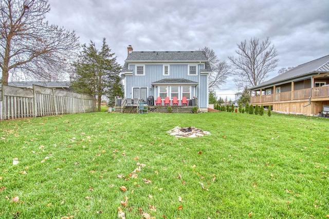 223 Prinyers Cove Cres, House detached with 3 bedrooms, 2 bathrooms and 4 parking in Prince Edward County ON | Image 24