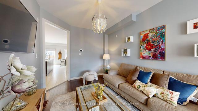29 Mccartney St, House semidetached with 4 bedrooms, 4 bathrooms and 3 parking in Toronto ON | Image 5