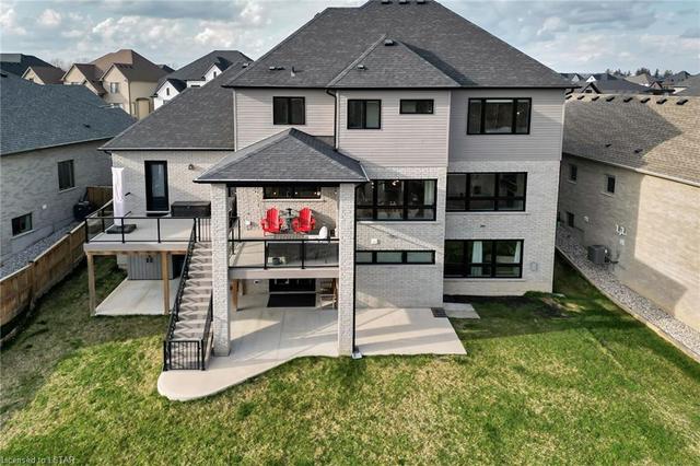 7427 Silver Creek Crescent, House detached with 4 bedrooms, 2 bathrooms and 5 parking in London ON | Image 31