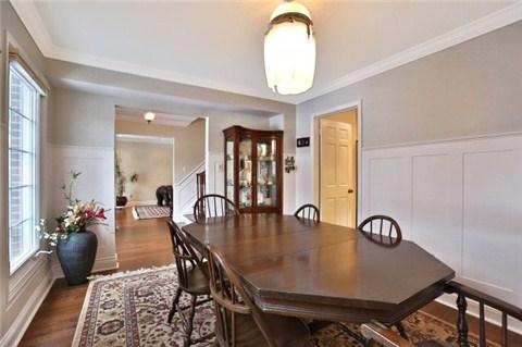 3629 Greenbower Crt, House detached with 4 bedrooms, 4 bathrooms and 4 parking in Mississauga ON | Image 3