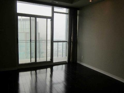lph1 - 225 Webb Dr, Condo with 2 bedrooms, 3 bathrooms and 2 parking in Mississauga ON | Image 13