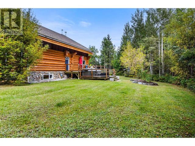 1475 Bowron Road, House detached with 4 bedrooms, 3 bathrooms and null parking in Fraser Fort George D BC | Image 32
