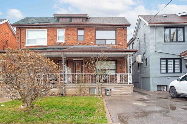 355 Atlas Ave, House semidetached with 3 bedrooms, 2 bathrooms and 1 parking in Toronto ON | Image 1