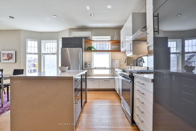 3 - 662 Bathurst St, Condo with 3 bedrooms, 3 bathrooms and 2 parking in Toronto ON | Image 3