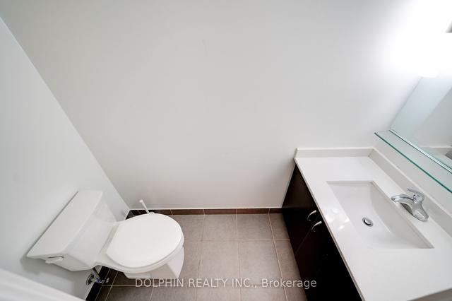 303 - 320 Richmond St E, Condo with 1 bedrooms, 2 bathrooms and 1 parking in Toronto ON | Image 2