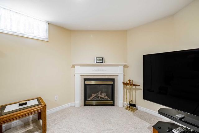 12 Klein St, House detached with 2 bedrooms, 3 bathrooms and 6 parking in Port Hope ON | Image 8