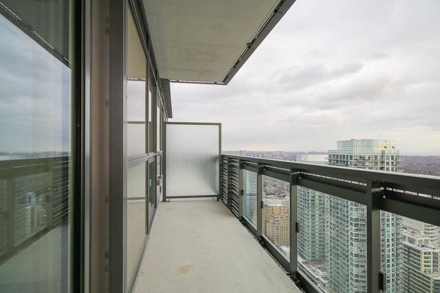3604 - 39 Roehampton Ave, Condo with 2 bedrooms, 2 bathrooms and 0 parking in Toronto ON | Image 17