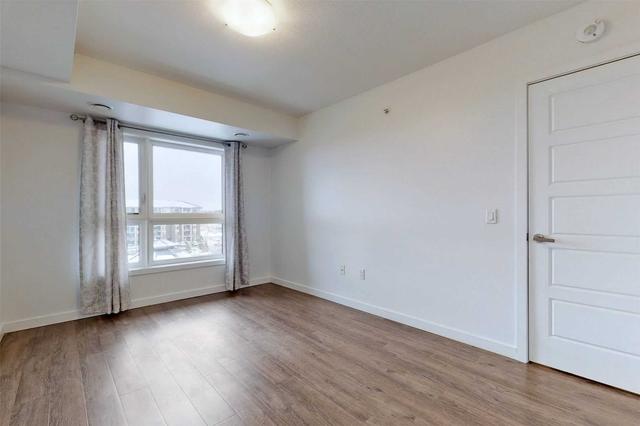 409 - 25 Kay Cres, Condo with 2 bedrooms, 2 bathrooms and 1 parking in Guelph ON | Image 2