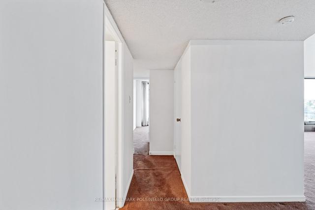 609 - 2045 Lake Shore Blvd W, Condo with 2 bedrooms, 2 bathrooms and 1 parking in Toronto ON | Image 13