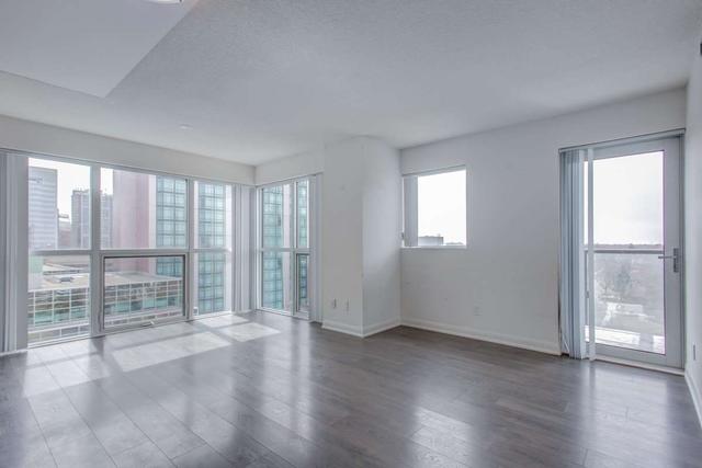 912 - 5162 Yonge St, Condo with 2 bedrooms, 2 bathrooms and 1 parking in Toronto ON | Image 3