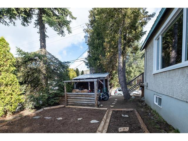 2111 Second Avenue, House detached with 3 bedrooms, 2 bathrooms and null parking in Rossland BC | Image 62