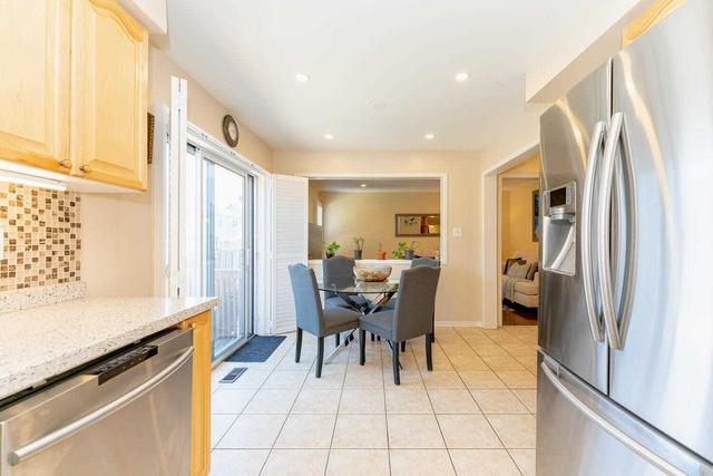 92 Williamson Dr, House detached with 3 bedrooms, 3 bathrooms and 6 parking in Brampton ON | Image 10