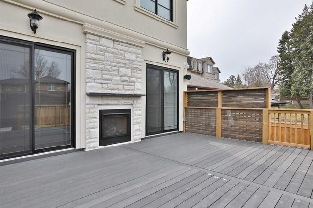 60 Codsell Ave, House detached with 4 bedrooms, 7 bathrooms and 8 parking in Toronto ON | Image 27