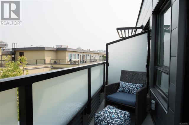 402 - 595 Pandora Ave, Condo with 2 bedrooms, 3 bathrooms and 2 parking in Victoria BC | Image 23