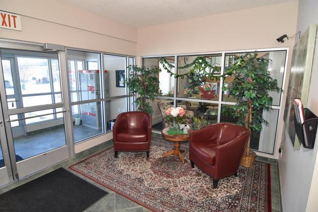 308 - 43 Westlake Circle, Condo with 1 bedrooms, 1 bathrooms and 1 parking in Wheatland County AB | Image 24