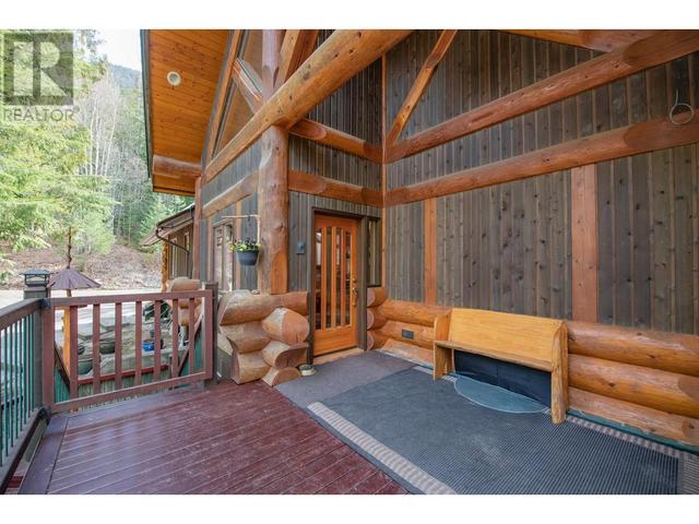 1195 Sugar Lake Road, House detached with 2 bedrooms, 2 bathrooms and 15 parking in North Okanagan E BC | Image 48