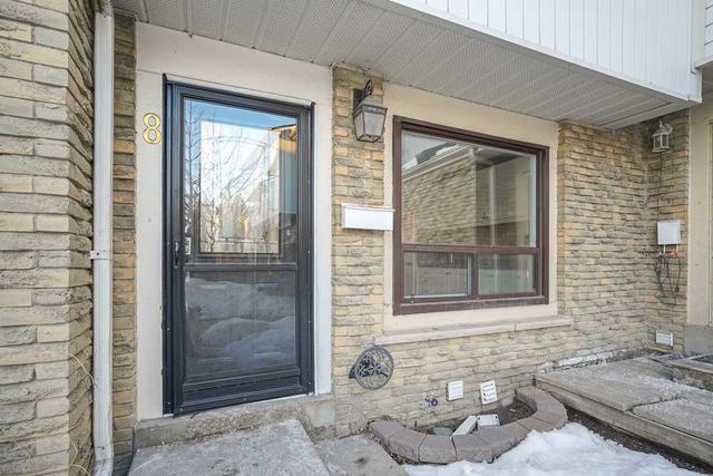 8 - 6540 Falconer Dr, Townhouse with 3 bedrooms, 2 bathrooms and 1 parking in Mississauga ON | Image 12