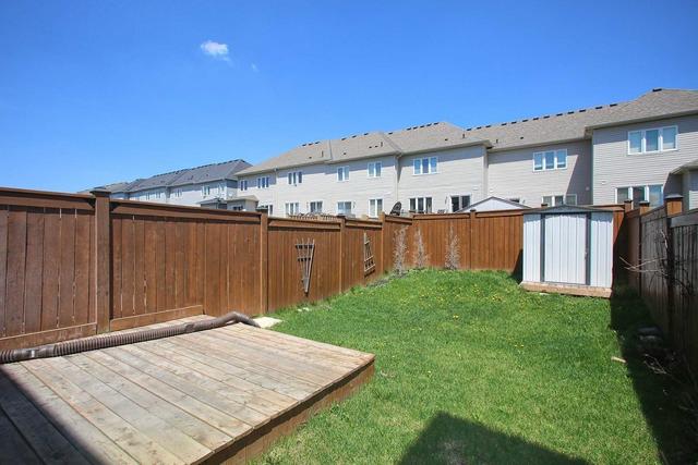 816 Cook Cres, House attached with 3 bedrooms, 3 bathrooms and 3 parking in Shelburne ON | Image 17