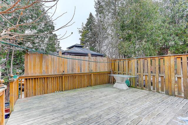 85 Endsleigh Cres, House detached with 4 bedrooms, 4 bathrooms and 4 parking in Toronto ON | Image 32