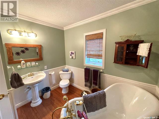 1006 E Road Allowance, House detached with 3 bedrooms, 3 bathrooms and null parking in Edam SK | Image 15
