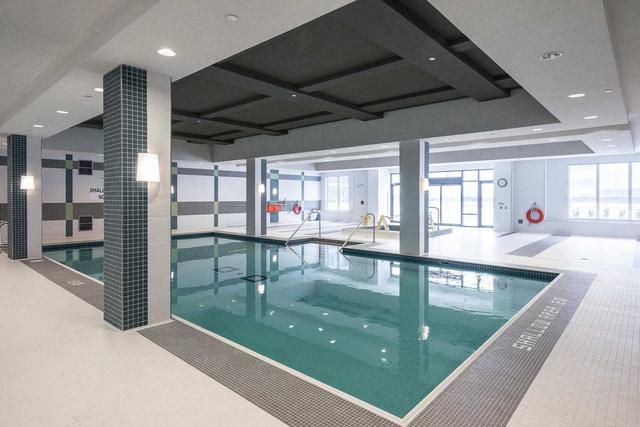 2604 - 3600 Highway 7 Rd, Condo with 1 bedrooms, 1 bathrooms and 1 parking in Vaughan ON | Image 3
