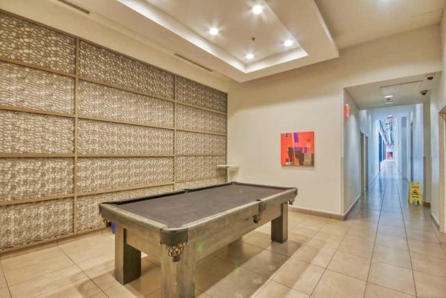 702 - 33 Singer Crt, Condo with 2 bedrooms, 2 bathrooms and 1 parking in Toronto ON | Image 11