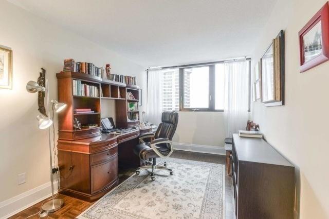 1414 - 1333 Bloor St, Condo with 2 bedrooms, 2 bathrooms and 1 parking in Mississauga ON | Image 8