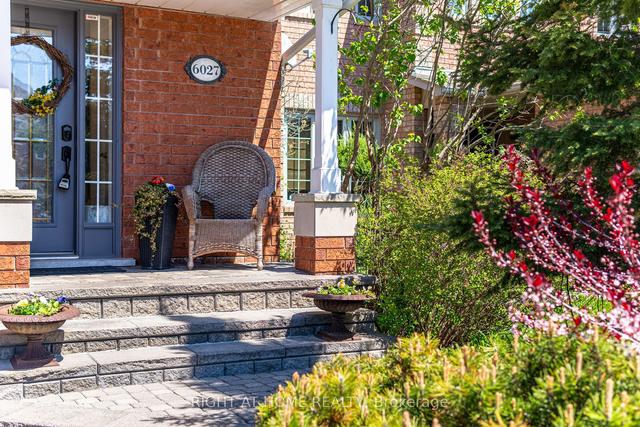 6027 Maple Gate Circ E, House detached with 3 bedrooms, 4 bathrooms and 4 parking in Mississauga ON | Image 12