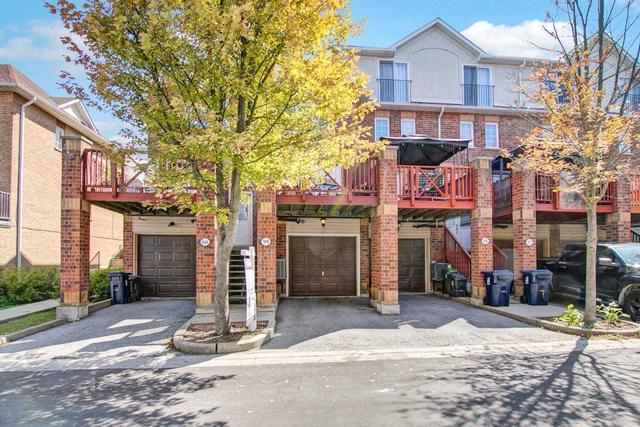 99 - 2 Hedge End Rd, Townhouse with 2 bedrooms, 2 bathrooms and 2 parking in Toronto ON | Image 1