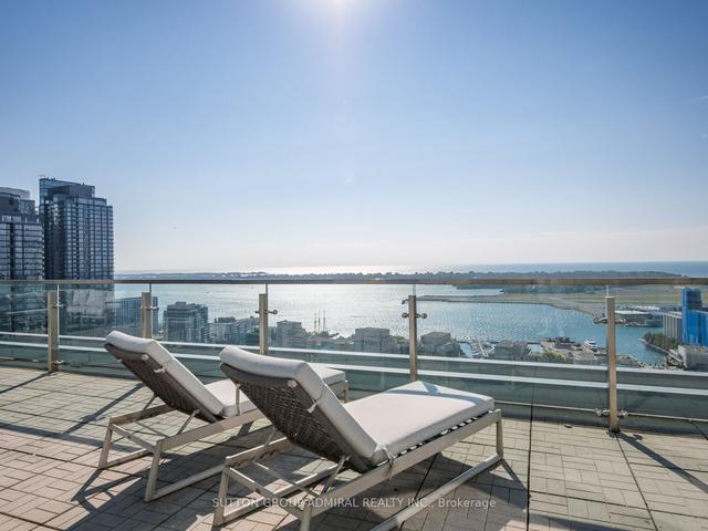 3306 - 21 Iceboat Terr, Condo with 3 bedrooms, 4 bathrooms and 3 parking in Toronto ON | Image 17