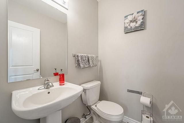 3654 Downpatrick Road, Townhouse with 3 bedrooms, 2 bathrooms and 2 parking in Ottawa ON | Image 13