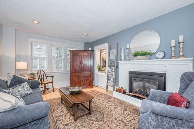 30 Barber Ave, House detached with 4 bedrooms, 3 bathrooms and 5 parking in Guelph ON | Image 37