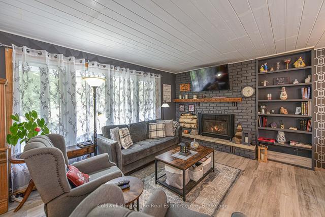 1108 Winhara Rd, House detached with 2 bedrooms, 2 bathrooms and 10 parking in Gravenhurst ON | Image 10