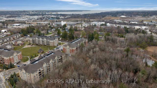 206 - 43 Ferndale Dr S, Condo with 2 bedrooms, 1 bathrooms and 1 parking in Barrie ON | Image 6