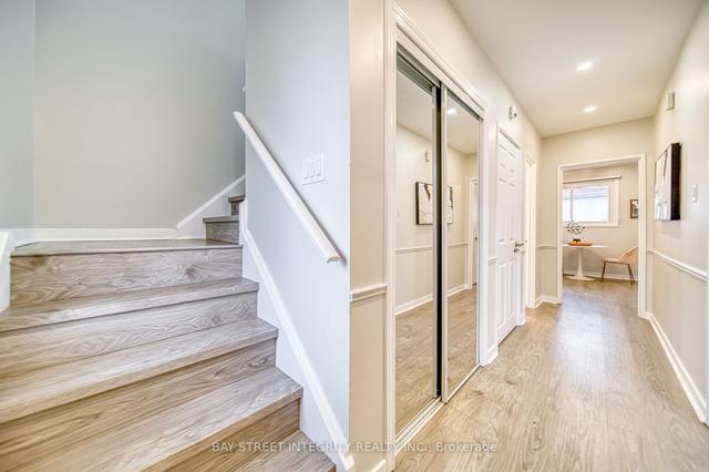 53 Baltray Cres, House semidetached with 3 bedrooms, 3 bathrooms and 4 parking in Toronto ON | Image 30
